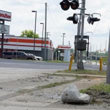 Close-up view of spur and crossing gate.