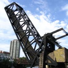 tm_navypier_09242004_26