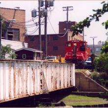tb_chicagoriver_0603_02
